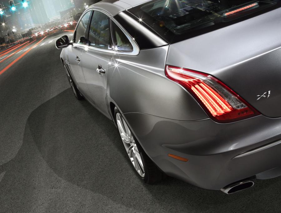  Jaguar XJ 2009 года  (фото 89 из 142)